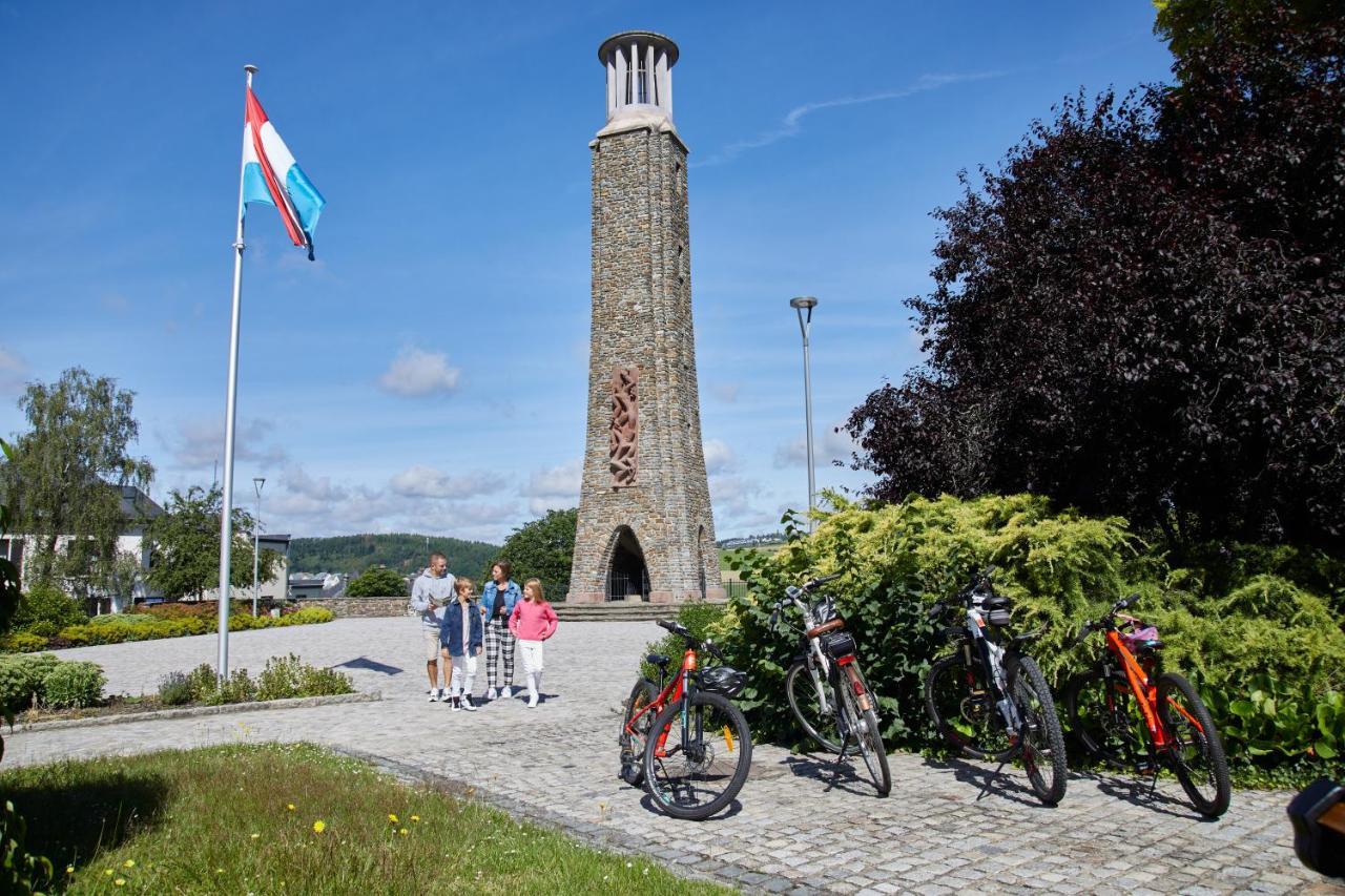 Hotel-Restaurant Beim Schlass Wiltz Buitenkant foto